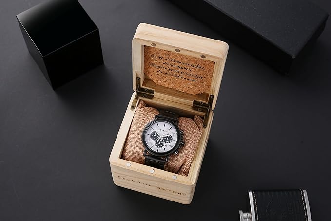 woodwear - Naturzeit - Holz-Chronograph, schwarzer Edelstahl woodwear - Naturzeit - Holz-Chronograph, schwarzer Edelstahl