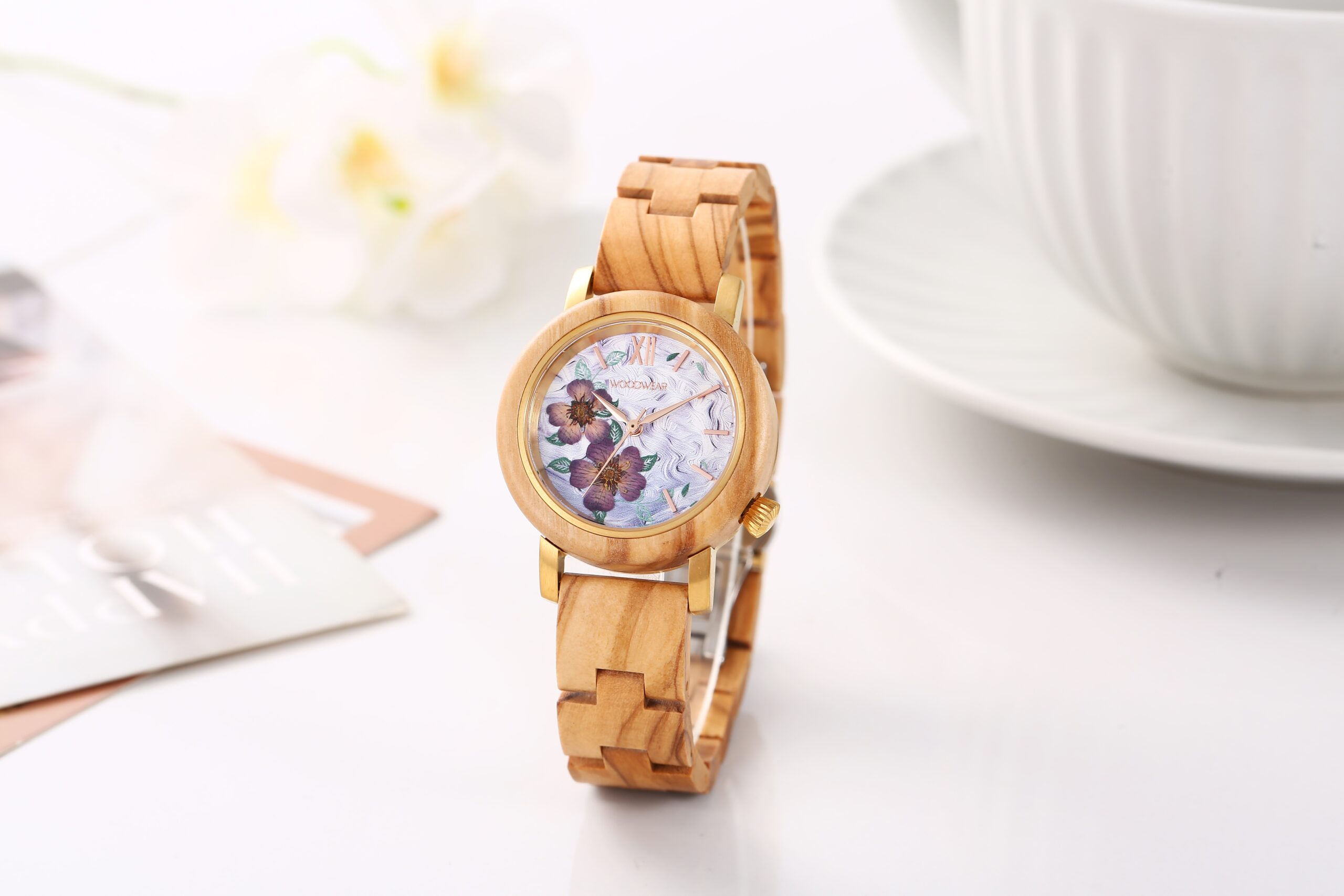 woodwear Oliva Bloom – Amethyst Damen-Holzuhr