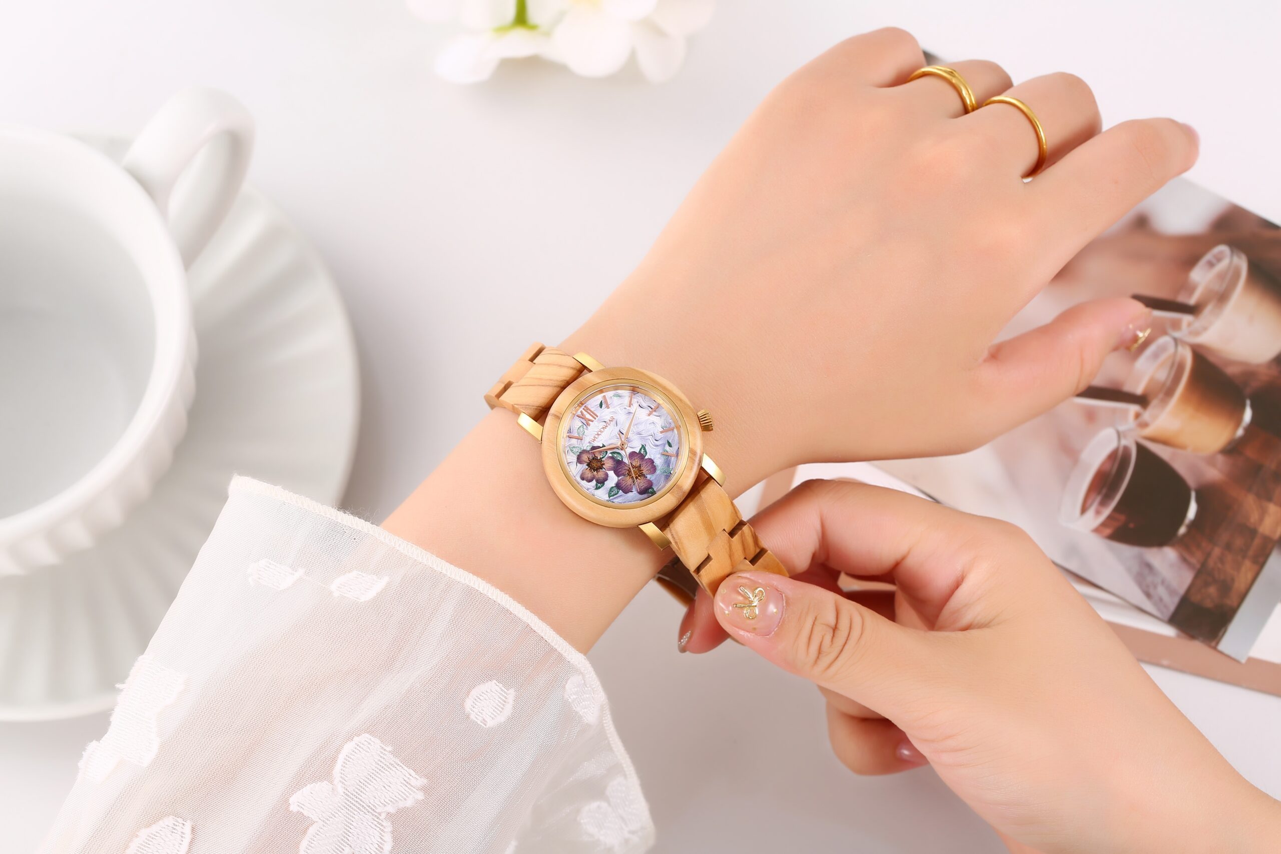 woodwear Oliva Bloom – Amethyst Damen-Holzuhr